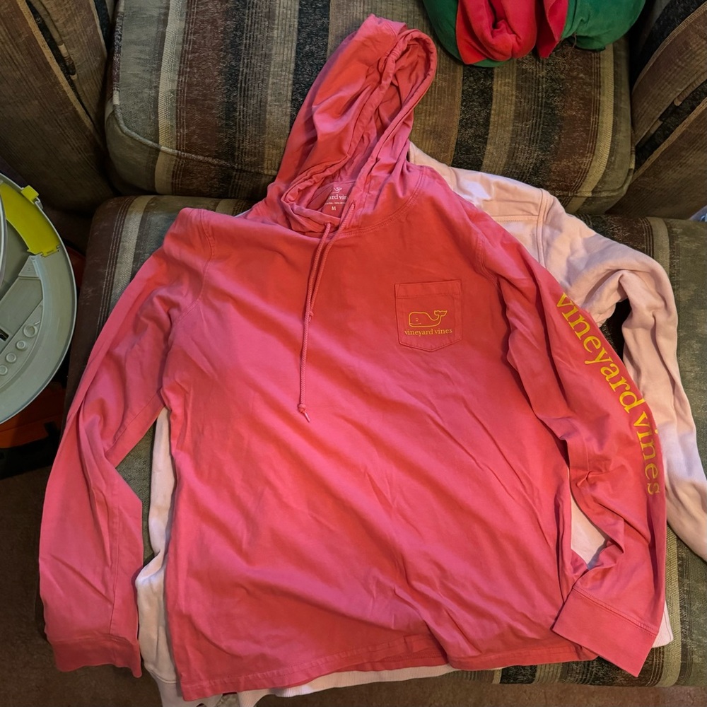 Vineyard vine women long sleeve t